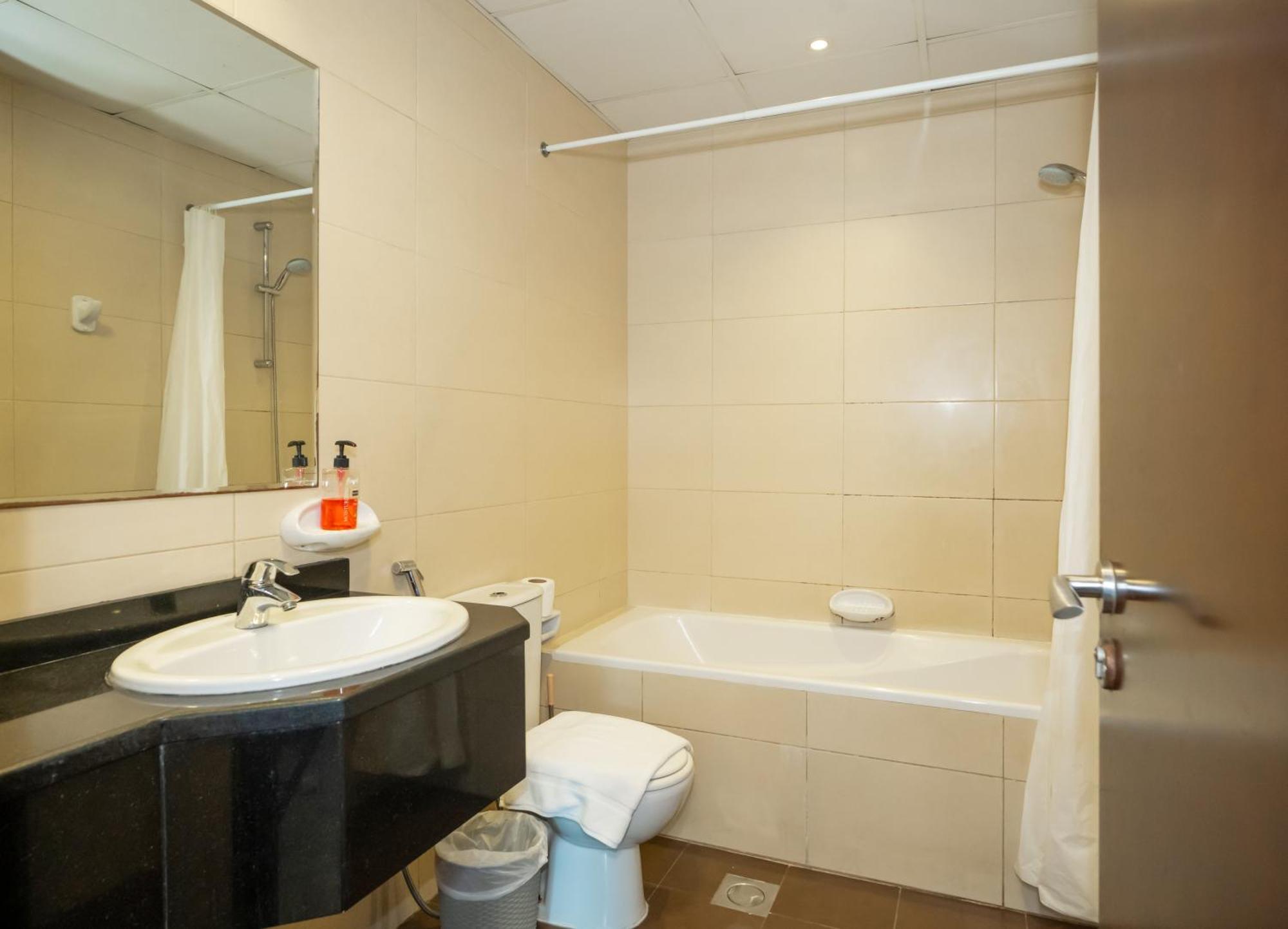 Live Spacious 3Br Apartment All En Suite & Balcony دبي المظهر الخارجي الصورة